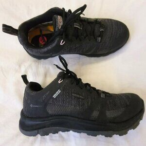 KEEN Terradora II WP Trail Running Womans Sz 6.5 KeenDry Hiking Black Waterproof